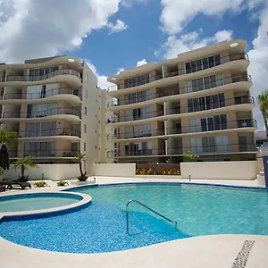 Apartment Near Airport - 3 Bedrooms - Ideal For Families!, Cancun